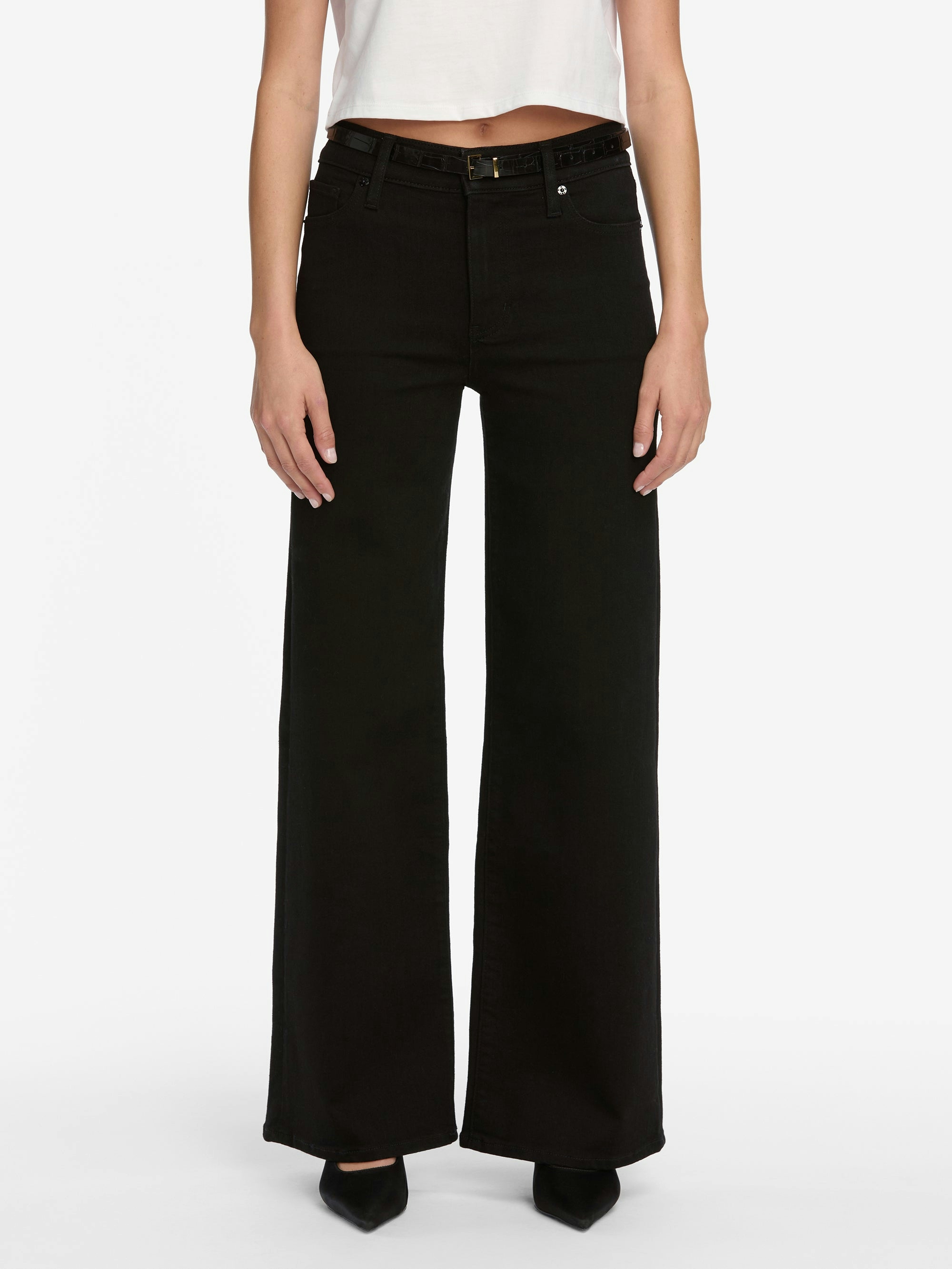 jeans front image alt:hover